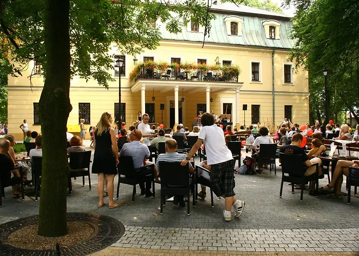Palac W Rybnej